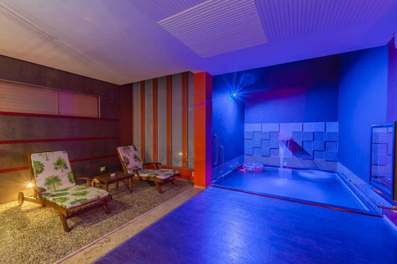 Assahi Motel (Adults Only) フォルタレザ エクステリア 写真
